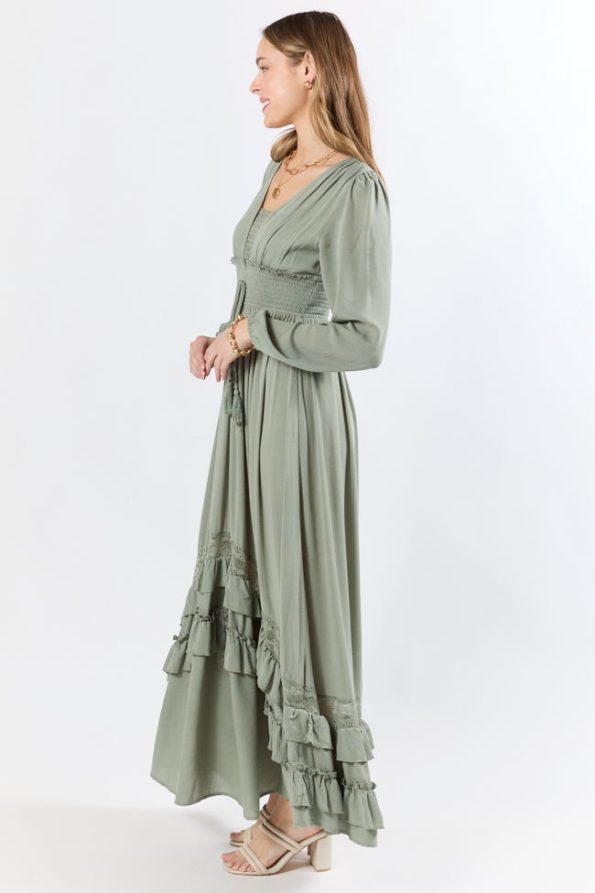 212008_luckytohaveyousageedress_6